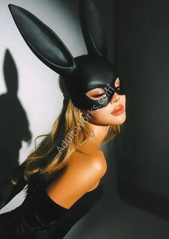 V Mistress v, Caucasian