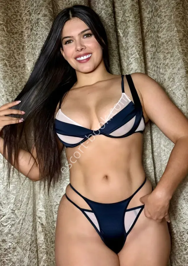 Lizzy, Latin