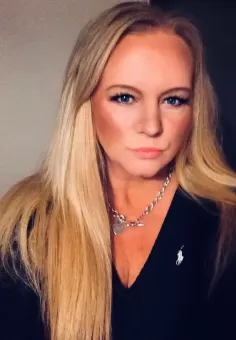 Nicole, Caucasico