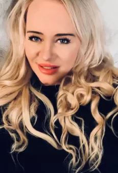 Nicole, Caucasico
