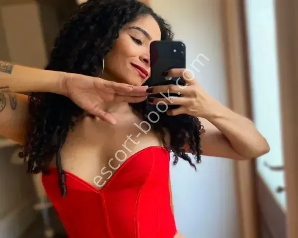 Lara, Latin
